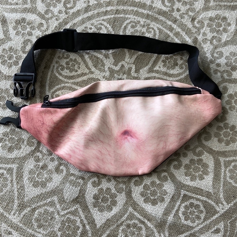 - Beer belly Fanny pack